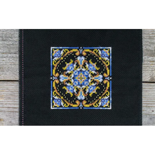 Cross stitch kit "Persian Motifs. Pattern 1" 11x11 cm SNV-967