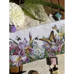 Kryželiu siuvinėjimo rinkinys „Žydintys vilkdalgiai“ SANTS-11