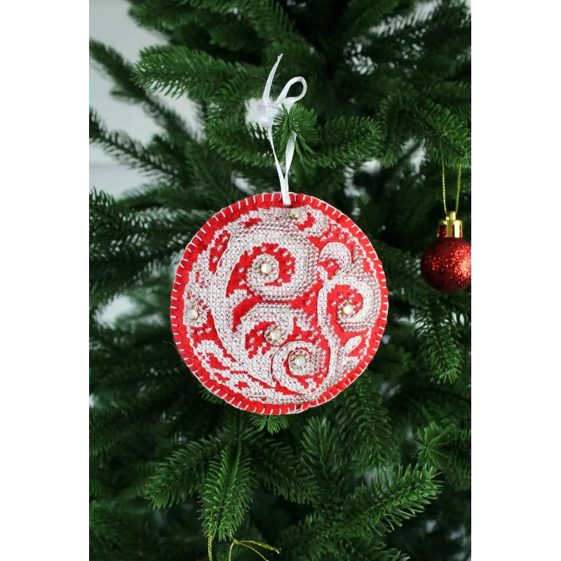 Kit de point de croix "Motifs givrés. Boule" ST-1094
