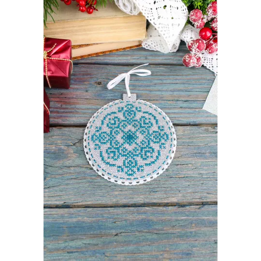 Cross stitch kit "Frost pattern" ST-1085 (S)