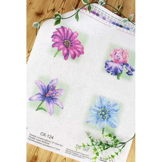 Канва Aida 14 с напечатанным рисунком "Цветы" SSK-124