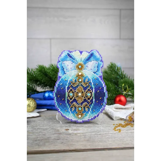 Kit de point de croix "Boule d'arbre de Noël. La magie de la nuit" SR-969