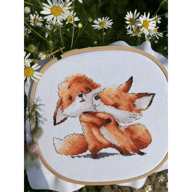 Kit de point de croix "Red Foxes" SANR-54