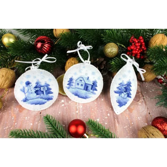 Kit de point de croix "Jouets du nouvel an n° 2. Lot de 3" ST-1073