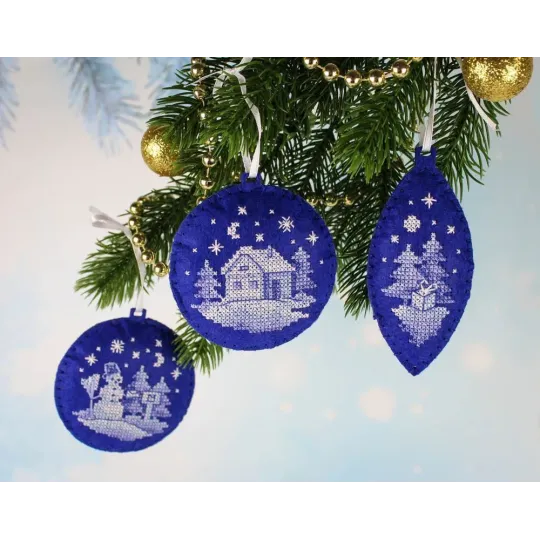 Kit de point de croix « Jouets du Nouvel An n° 1. Ensemble de 3 » ST-1072