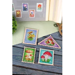 Вышивка крестом на деревянной основе "Марки СССР. Магниты" SO-115