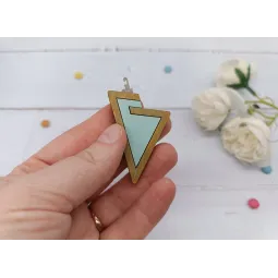 Needle threader.  Turquoise triangle KF070/3