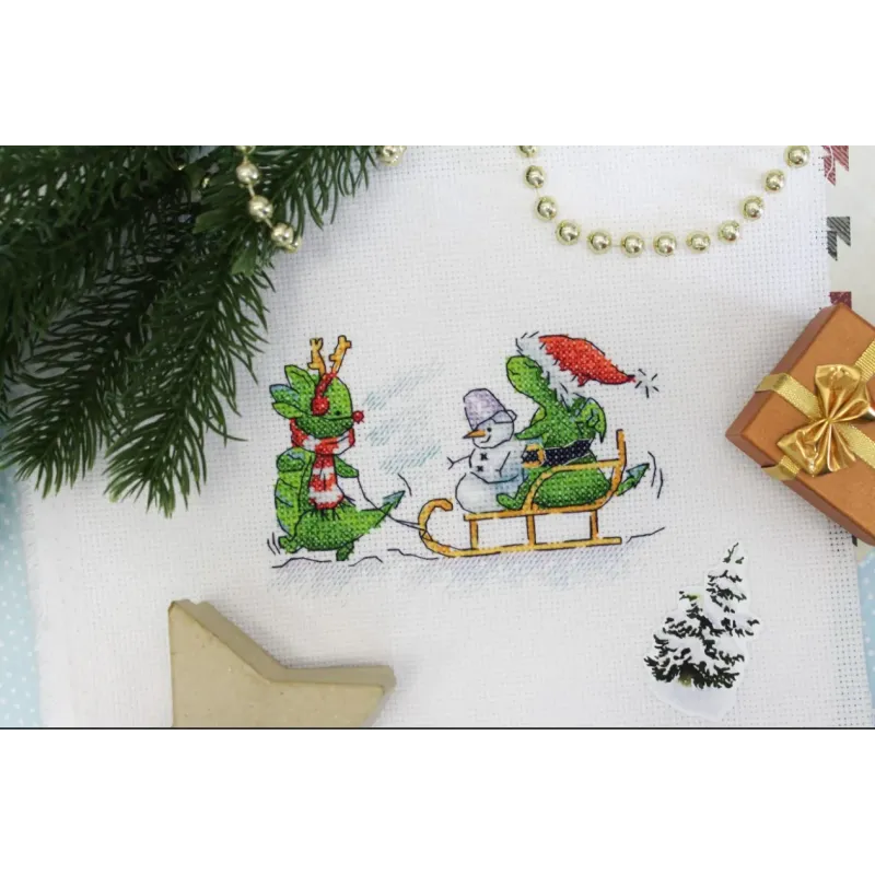Cross stitch kit "Dragon's fun" SM-754 (D)