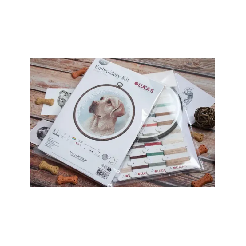 Kreuzstich-Set mit enthaltenem Stickrahmen The Labrador 16x16cm SBC211