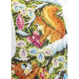 Überraschung für das Eichhörnchen SNV-806