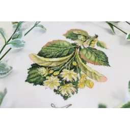 Набор для вышивания крестиком "Дары природы. Липа" SNV-810