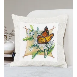 Kryželio siuvinėjimo rinkinys "Kompozicija. Drugelis-2" 18x20 cm S1646