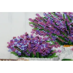 Комплект для вышивания бисером среднего размера Аромат лаванды (натюрморт) 20x20 см AAMB-059