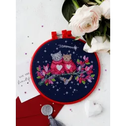 Cross-stitch kit with Hoop Included Date under the stars 15x15 cm AAHM-037