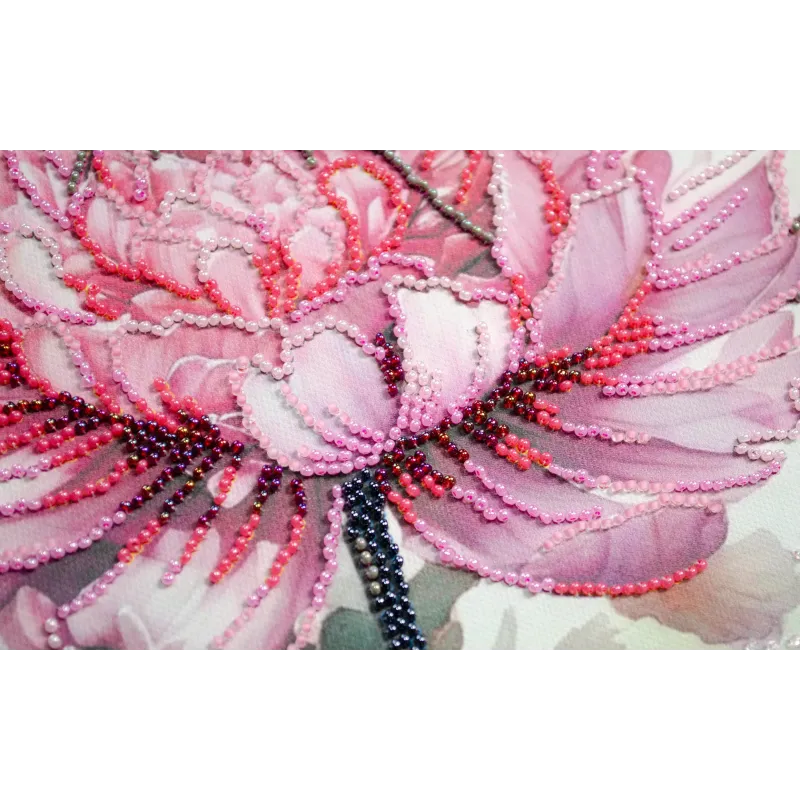 Основной набор для вышивки бисером Petal dream (Deco Scenes) 25x33 см AAB-927