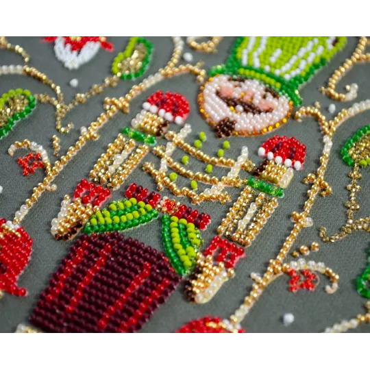 Main Bead Embroidery Kit Hero of the Christmas Night (Deco Scenes) 19.5x26 cm AAB-926
