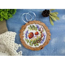 Cross-stich on wooden base "Miniature. Mushroom house" SO-104