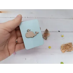 Medinis adatos dėklas. Banginis. KF056/38