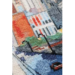 Kryželiu siuvinėjimo rinkinys Didmiesčio gyvenimas (Peizažas) 50x25 cm AAH-219