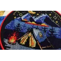 Наборы для вышивания крестиком с пяльцами Around the campfire 17x17 cm AAHM-074