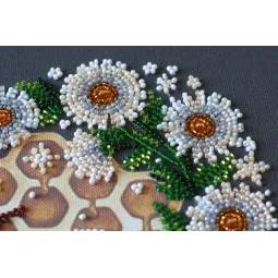 Pagrindinis karoliukų siuvinėjimo rinkinys Medaus augalas (Deco Scenes) AAB-815