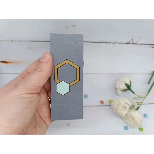 Деревянная коробка для бусин. Бирюзовый шестиугольник KF027/105