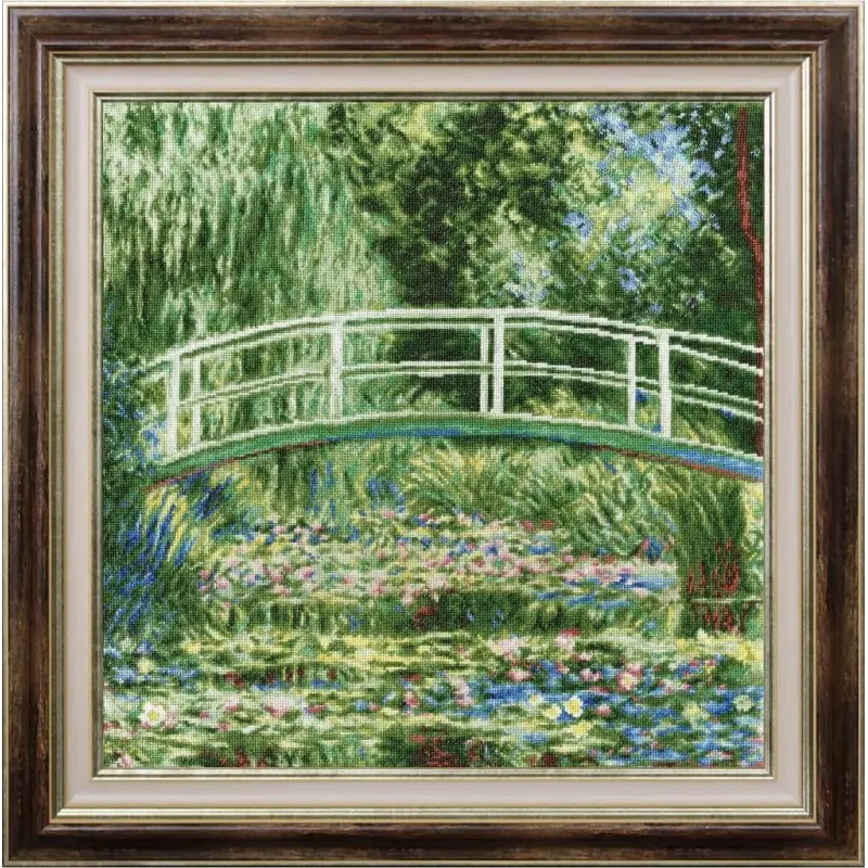 Cross stitch kit "White water lilies" 40.5 × 40 cm 1899 S/MK052
