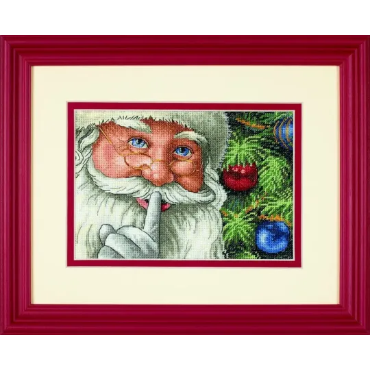 Santa's Secret D08799