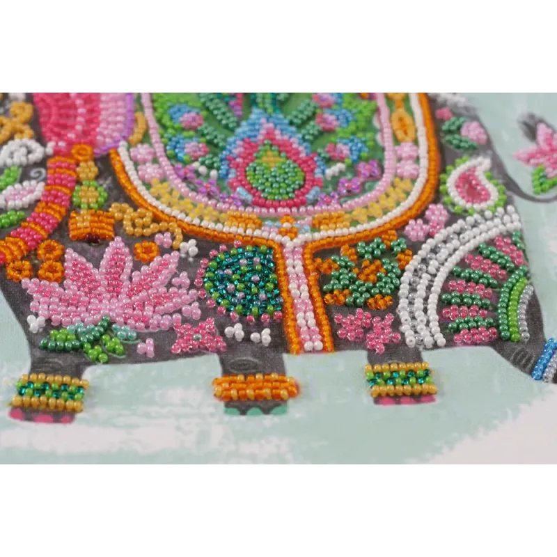 Main Bead Embroidery Kit Three elephants for happiness (Deco Scenes) Abris Art AB-605