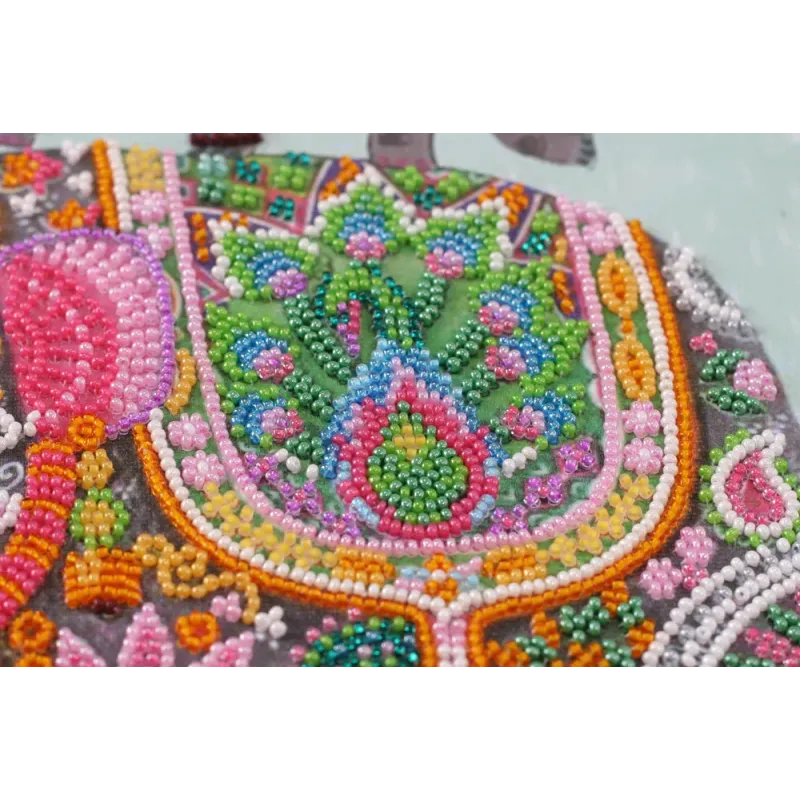 Main Bead Embroidery Kit Three elephants for happiness (Deco Scenes) Abris Art AB-605