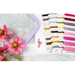 Cross stitch kit "Honey Blooms" 23x23 cm SLETIL9933