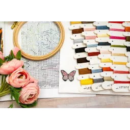 Cross stitch kit "Paris" 23x31 cm SLETIL9929