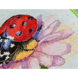 Cross-stitch kits with Hoop Included Sunny Bedryk 17x17 cm AAHM-078