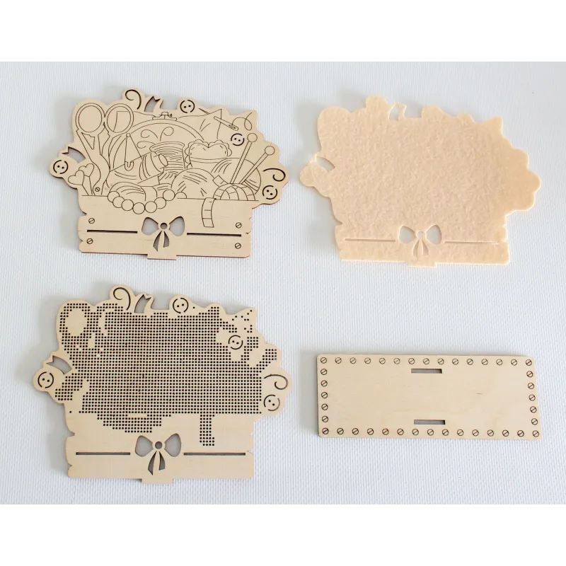 Point de croix sur base en bois "Porte-serviette "Coin artisanat" SO-107