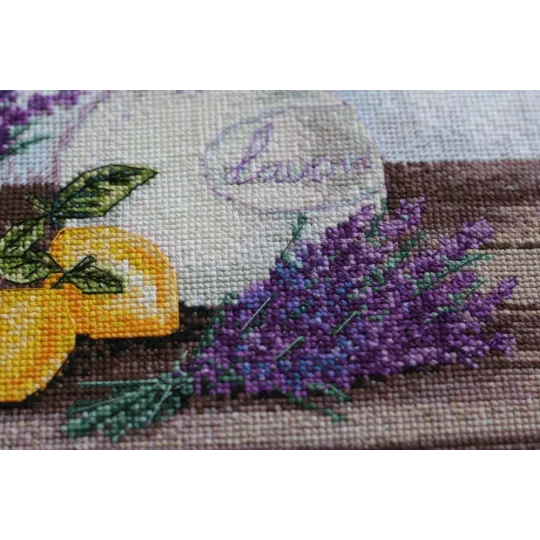 Набор для вышивания крестиком Provance's aroma 32x32 cm AAH-064