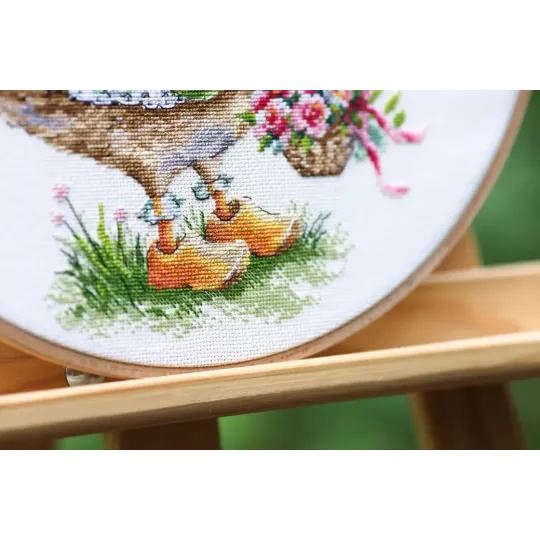 Cross stitch kit "Stylish Duck" 19.3x26.4 cm S/VK083