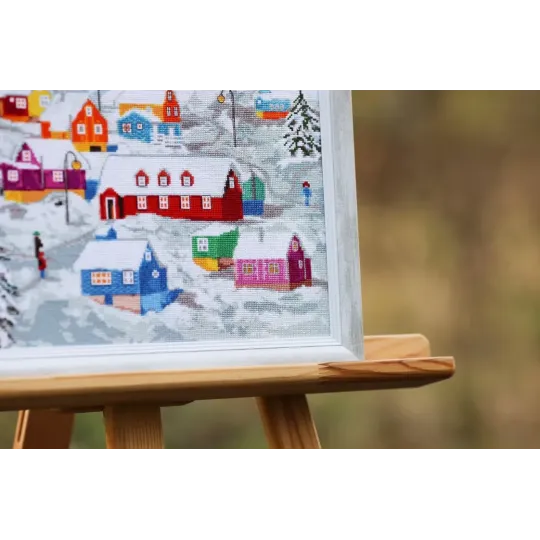 Cross stitch kit "The Northern village" 32x38.5 cm S/LP074