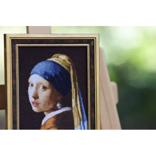 Cross stitch kit Girl with a pearl earring 12,5x19,5 cm S/KR003