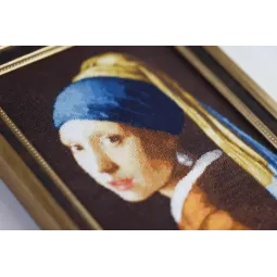 Cross stitch kit Girl with a pearl earring 12,5x19,5 cm S/KR003