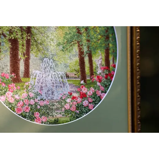 Cross stitch kit "gorgeous september" 31.7x31.7 cm S/VM044