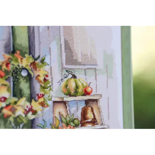 Cross stitch kit "At the porch" 24x33 cm S/MD020