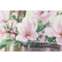 Kryželiu siuvinėjimo rinkinys "Magnolija" 25.5x39 cm S/SZH071