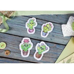 Kryžiaus siūlių rinkinys "Emocionalūs kaktusai. Ženkleliai. Magnetai" 7*5 cm ST-1077