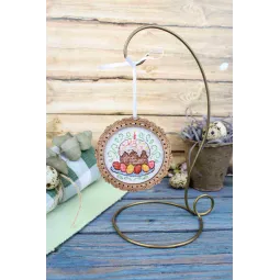 Kreuzstich auf Holzgrund "Miniatur. Osterkuchen" 8*8 cm SO-137