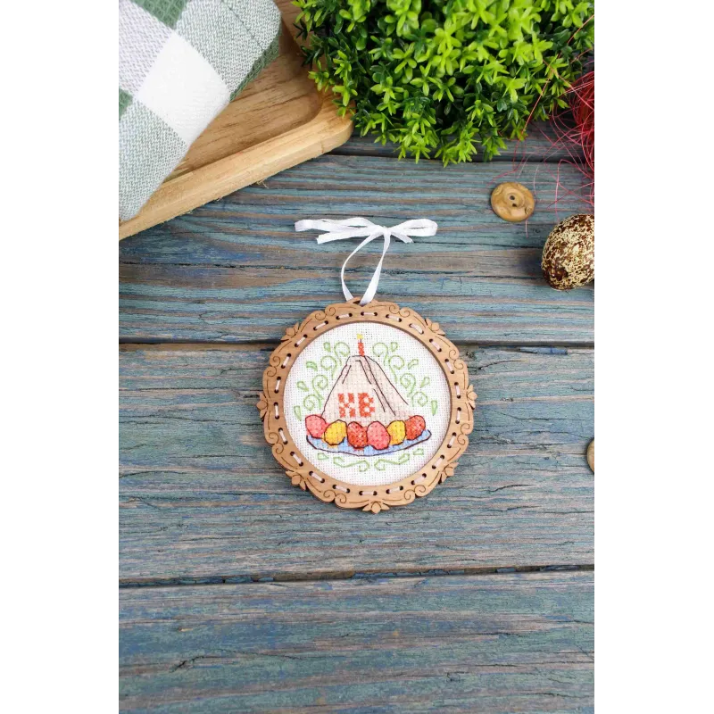 Kreuzstich auf Holzgrund "Miniatur. Quarkkuchen" 8*8 cm SO-136