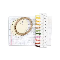 Kreuzstich auf Holzbasis "Miniatur. Huhn mit Schleife" 10*9 cm SO-127