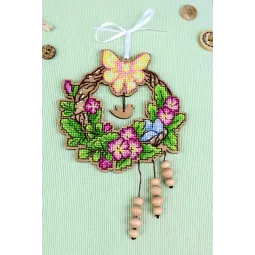 Cross-stitch on wooden base "Easter wreath 1" 12*12 cm SO-121