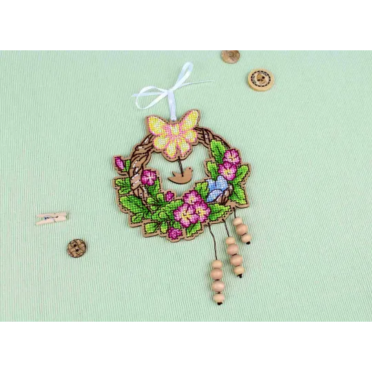 Cross-stitch on wooden base "Easter wreath 1" 12*12 cm SO-121 (ES)