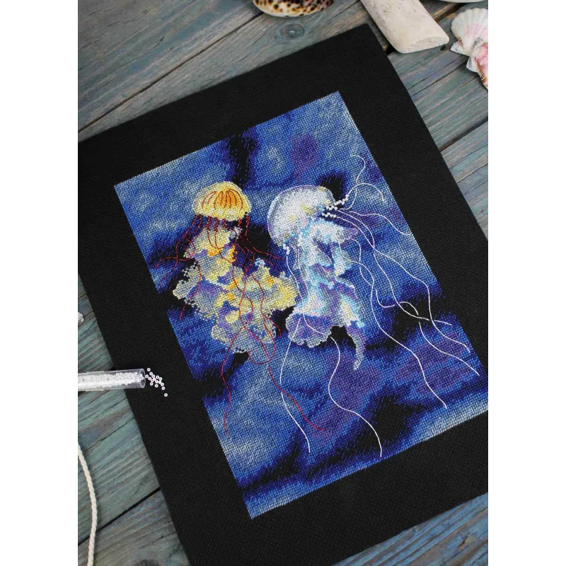 Набор для вышивания крестом "Подводная магия" 25*18 см SNV-887