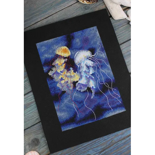 Набор для вышивания крестом "Подводная магия" 25*18 см SNV-887